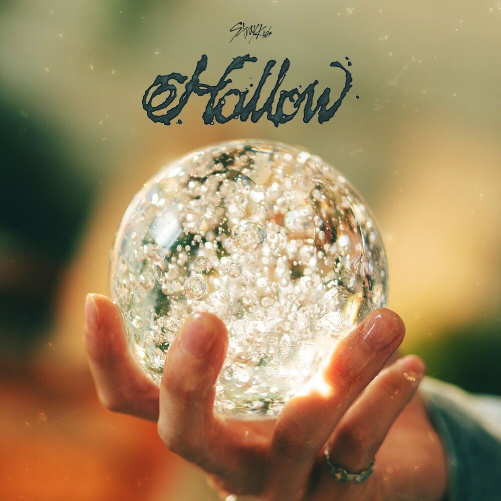 Stray Kids: Hollow